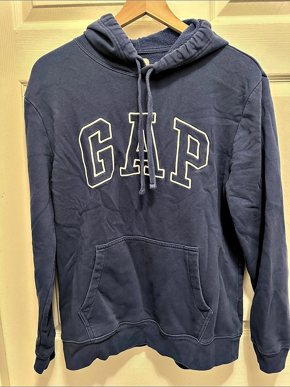 GAP Logo Hoodie Pullover in Blue